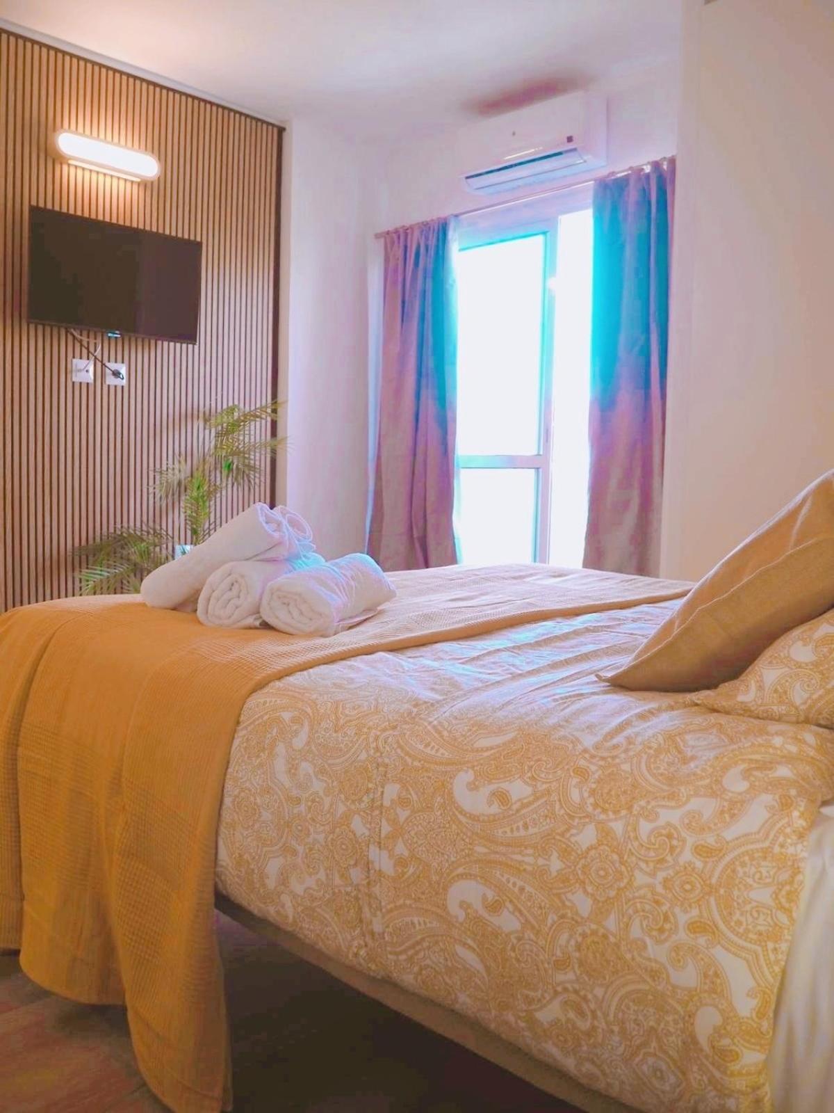 Bythewave Apartments Benalmádena Eksteriør billede