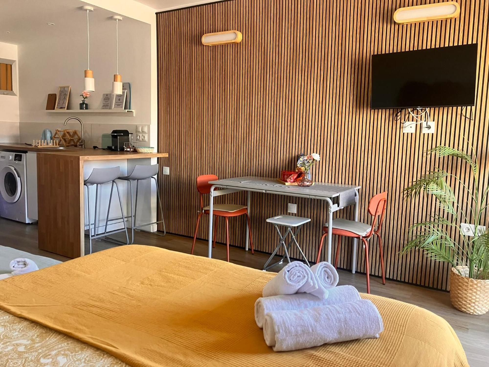 Bythewave Apartments Benalmádena Eksteriør billede