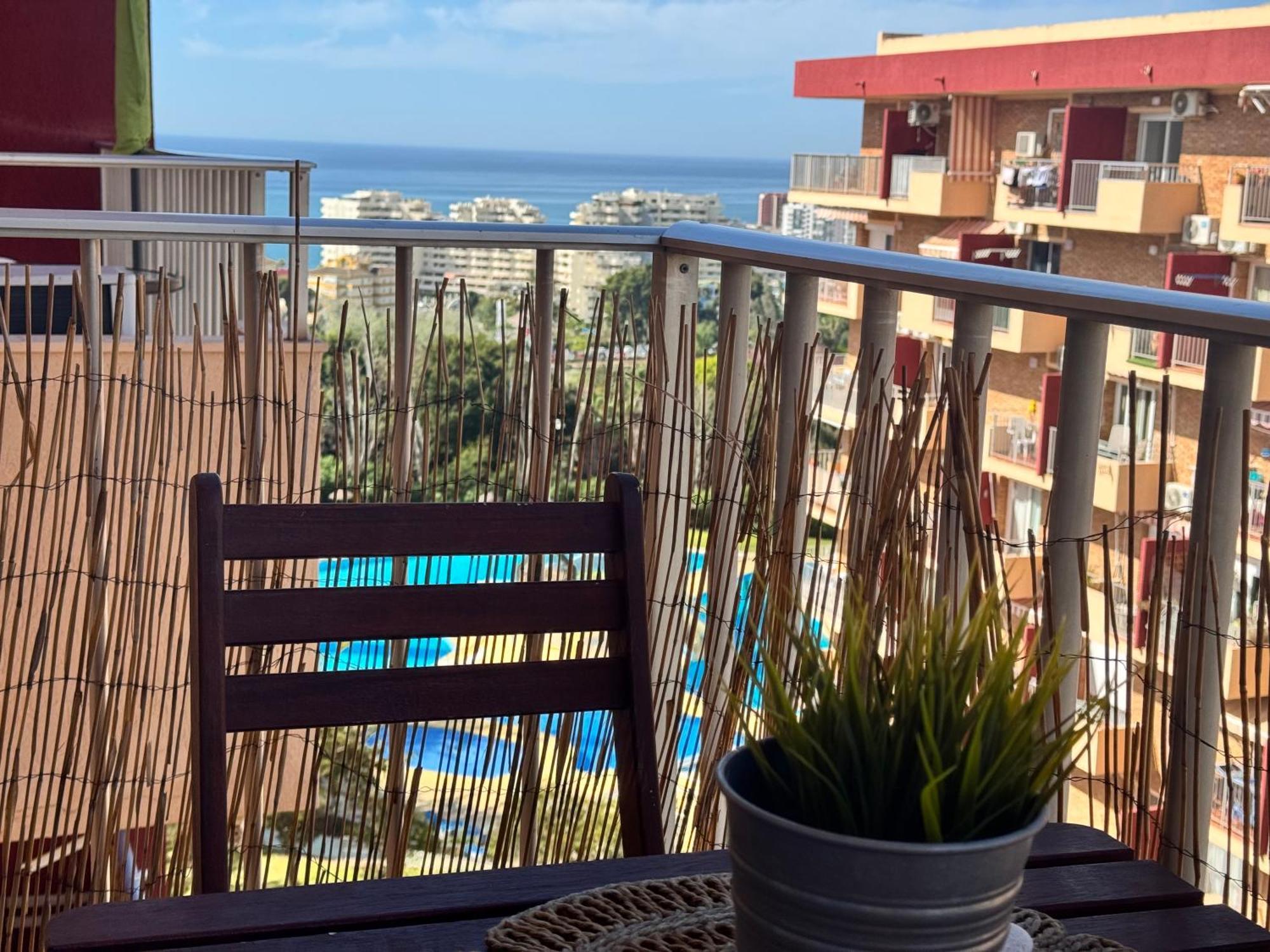Bythewave Apartments Benalmádena Eksteriør billede